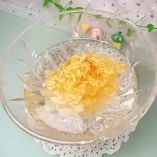 Make Silver ear apple paste step 1
