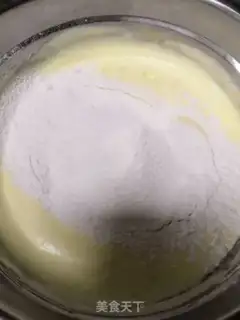 Make Vanilla almond cake step 3