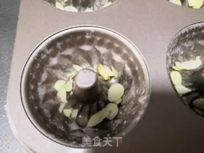 Make Vanilla almond cake step 6