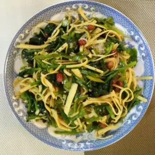 Make Spicy spinach step 8