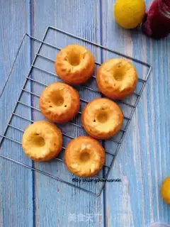 Make Vanilla almond cake step 8