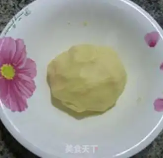 Make Red bean pie step 6