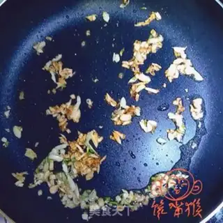 Make Garlic shrimp step 2