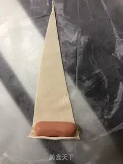 Make Hands on the burrito sausage step 1