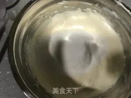 Make Chocolate Gollum Hoff cake step 5