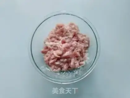 Make Garlic fried meat step 1