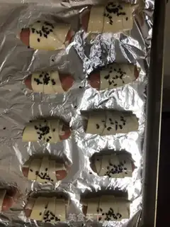 Make Hands on the burrito sausage step 5