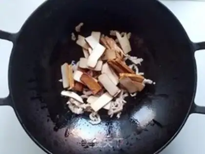 Make Garlic fried meat step 5