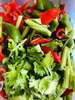 Make Celery pepper sauce step 1