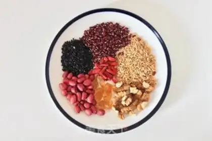 Make Red bean oatmeal step 0
