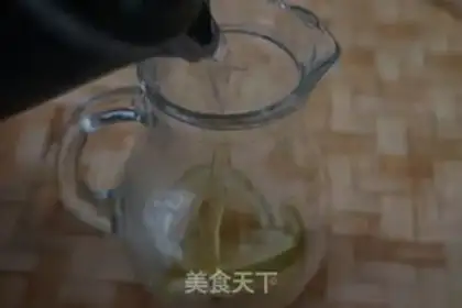 Make Honey lemonade step 1
