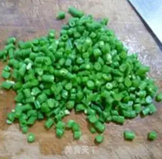 Make Bring the bean pot sticker step 6