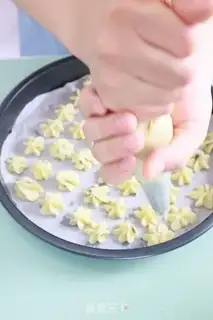 Make Sea-earth potato tower step 7
