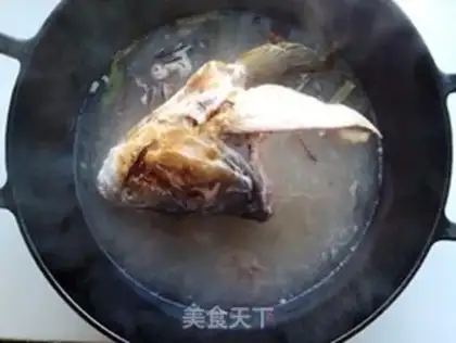 Make Fish head soup step 4