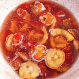 Make Homemade fruit-pins step 3