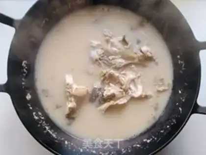Make Fish head soup step 6