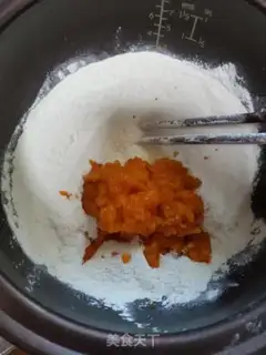 Make Pumpkin buns step 4