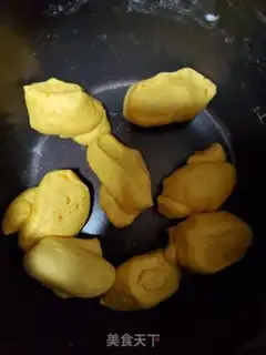 Make Pumpkin buns step 9