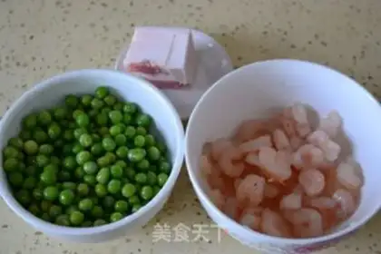 Make Berry shrimp step 0