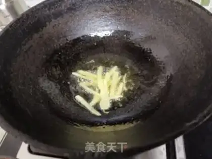 Make Eggs and green soup step 1