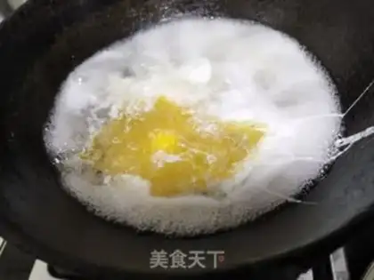 Make Eggs and green soup step 3