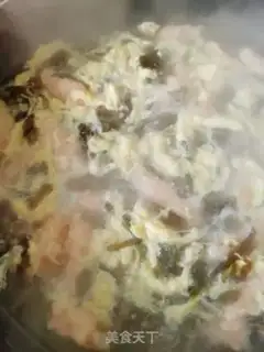 Make Shrimp pickles and egg soup step 5