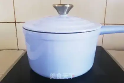 Make {\bord0\shad0\alphaH3D}Sweet and vegetable ham congee step 3
