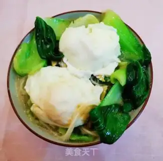 Make Eggs and green soup step 10