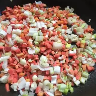 Make curry shrimp radish rice step 2