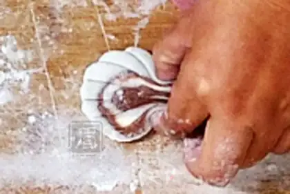 Make Shell buns step 10