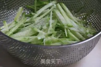 Make The radish step 3