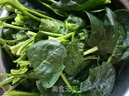 Make Steamed spinach step 0
