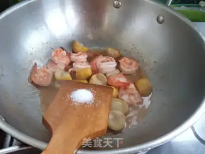 Make Crab butter step 1