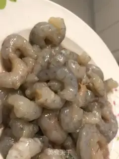 Make Shrimp pizza step 2