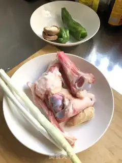 Make Bones soup step 0