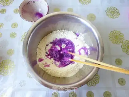 Make Five-coloured noodles step 0