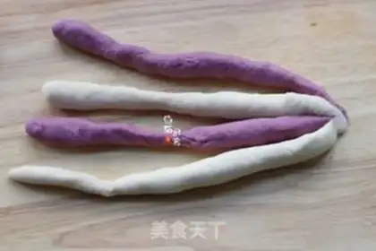 Make Four braids step 4