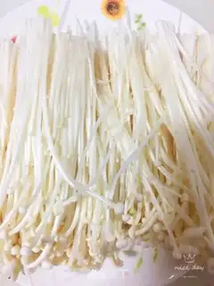 Make Gold pins and mushrooms step 0