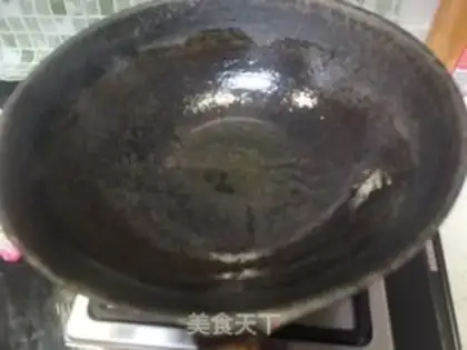 Make Soy sauce, veggie noodles step 4