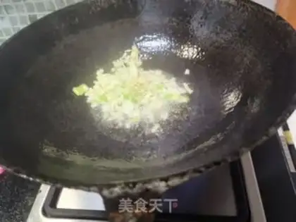 Make Soy sauce, veggie noodles step 5
