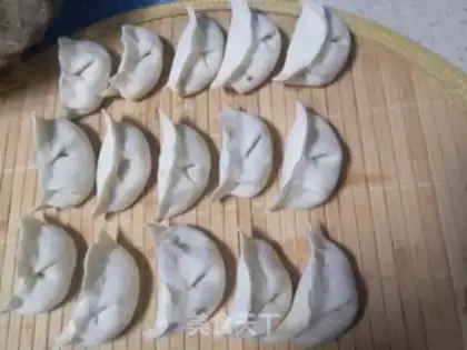 Make Beef pickle dumplings step 20