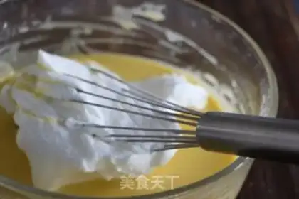 Make Strawberry cake step 6