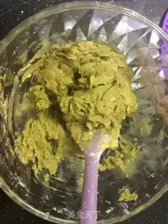 Make Tea almond cookies step 6