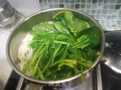 Make Soy sauce, veggie noodles step 12