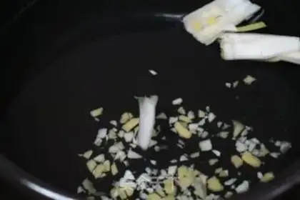 Make Three casserole rice lines step 1