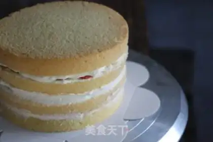 Make Strawberry cake step 18