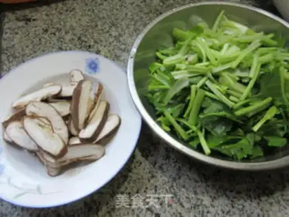 Make Fry mushrooms step 0