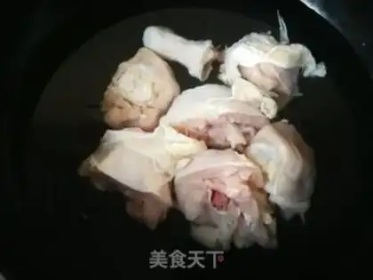 Make Chicken leg soup step 3