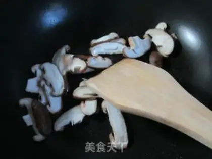 Make Fry mushrooms step 1