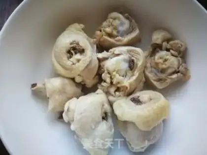 Make Chicken leg soup step 5